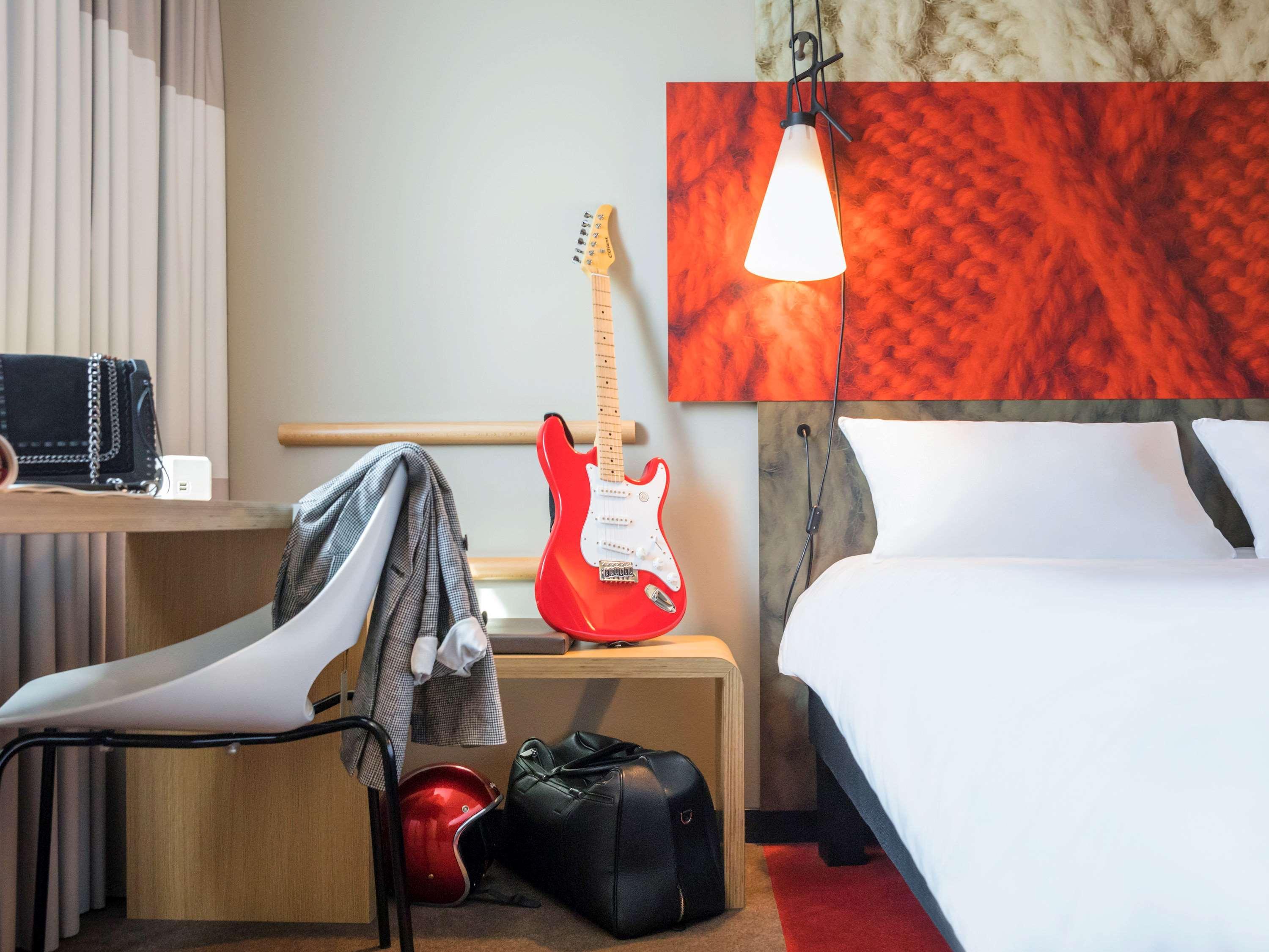 Ibis Hotel Saint Quentin en Yvelines Vélodrome Montigny-le-Bretonneux Buitenkant foto