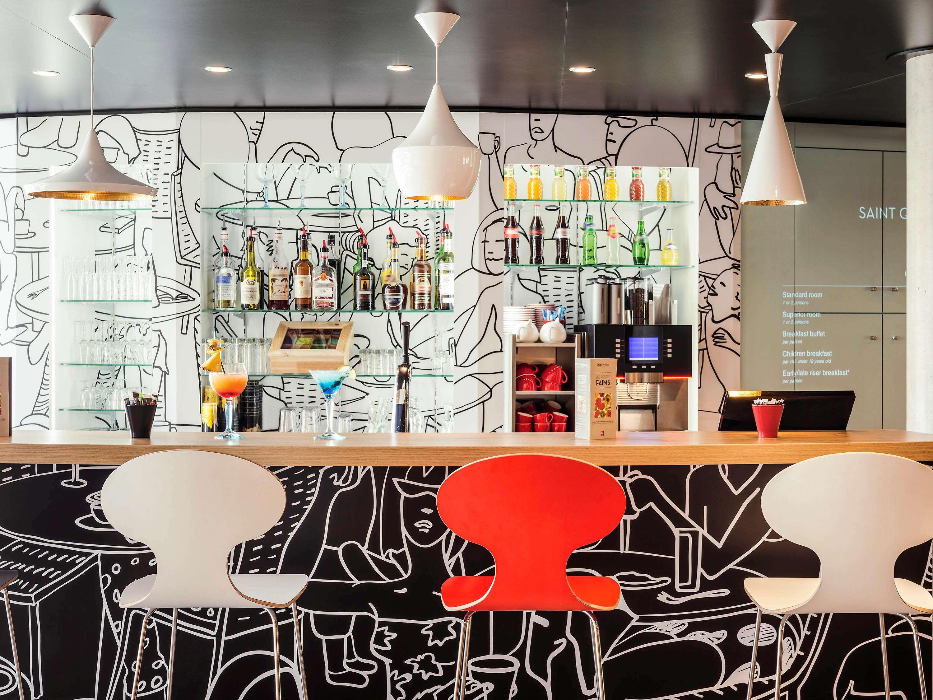 Ibis Hotel Saint Quentin en Yvelines Vélodrome Montigny-le-Bretonneux Buitenkant foto