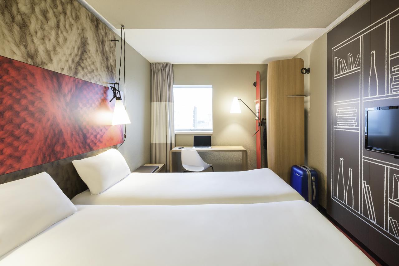 Ibis Hotel Saint Quentin en Yvelines Vélodrome Montigny-le-Bretonneux Buitenkant foto