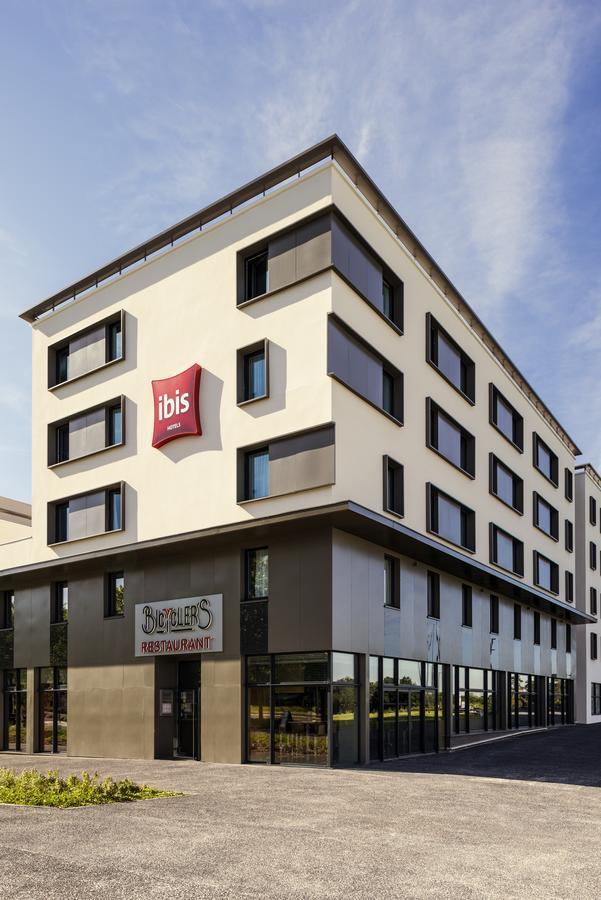 Ibis Hotel Saint Quentin en Yvelines Vélodrome Montigny-le-Bretonneux Buitenkant foto